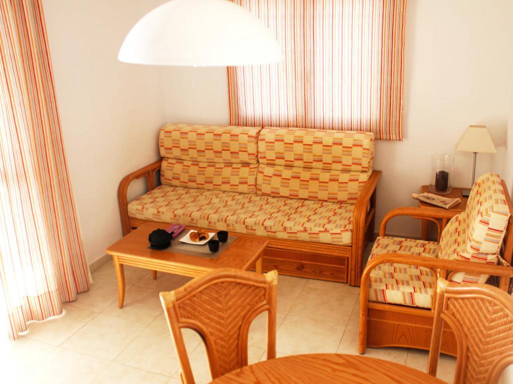Apartamentos Amatista Unitursa Кальпе Номер фото